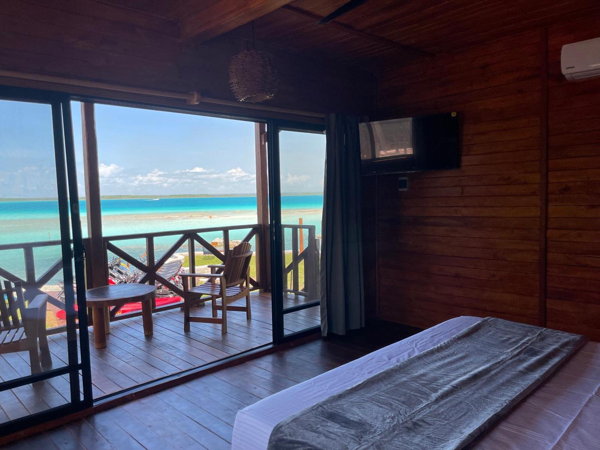 Blue Caribe Bacalar Front Lagoon Exterior photo