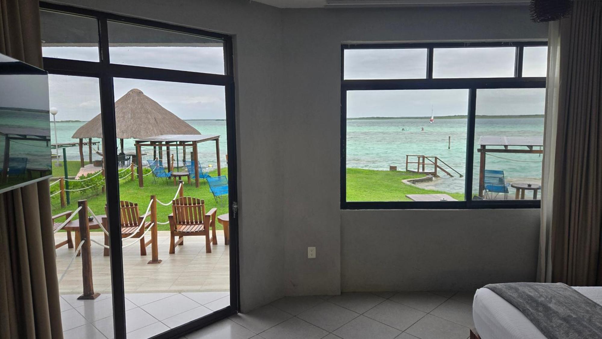 Blue Caribe Bacalar Front Lagoon Exterior photo